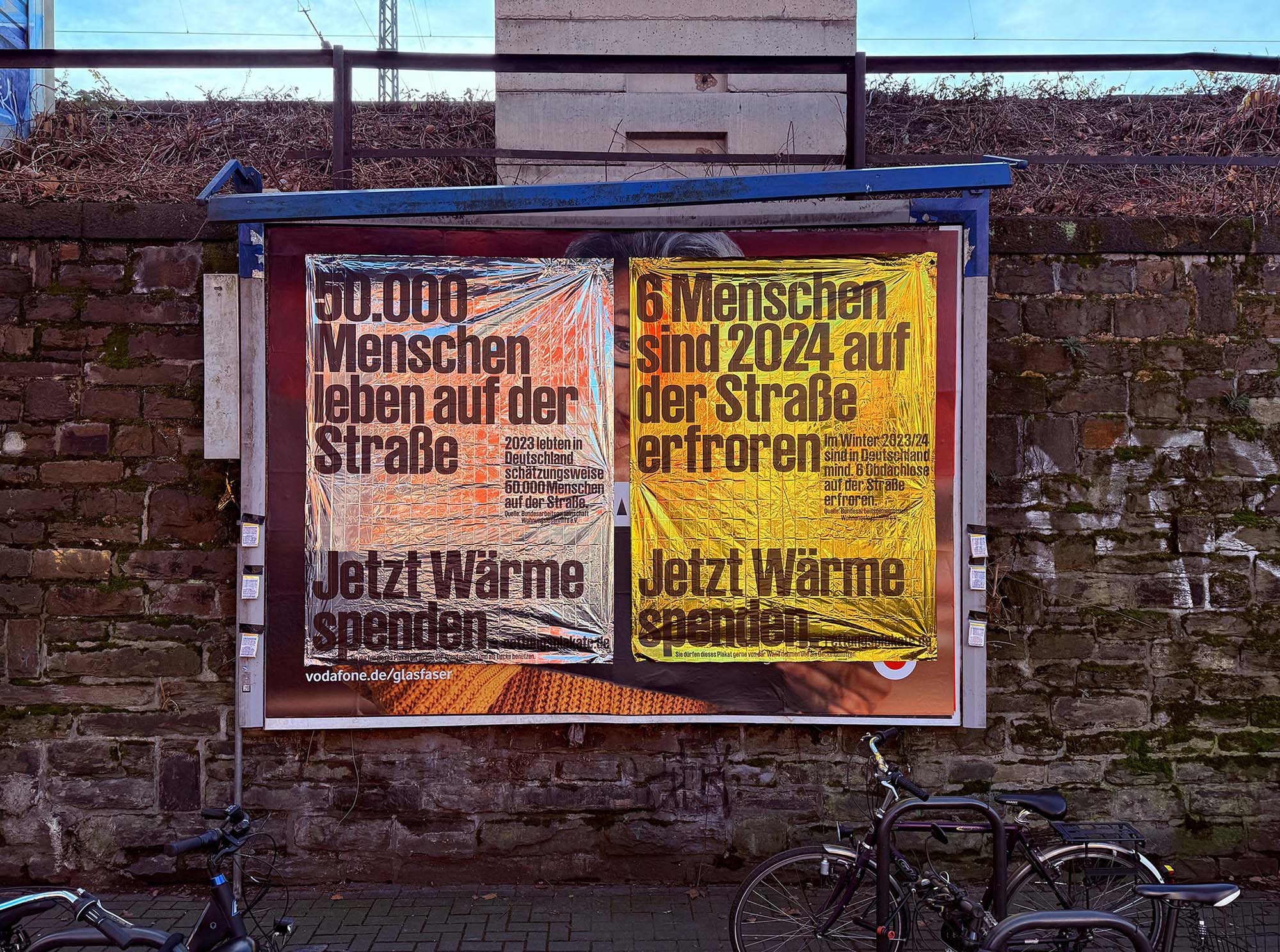 Rettungsplakate-Adbusting-Aktion